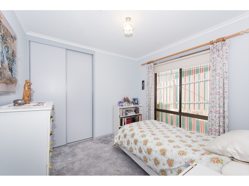 3 Orchard Way, Hamilton Valley NSW 2641