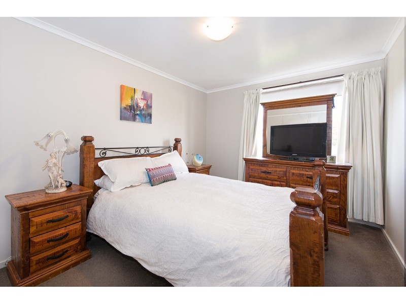 12 Decora Place, Thurgoona NSW 2640