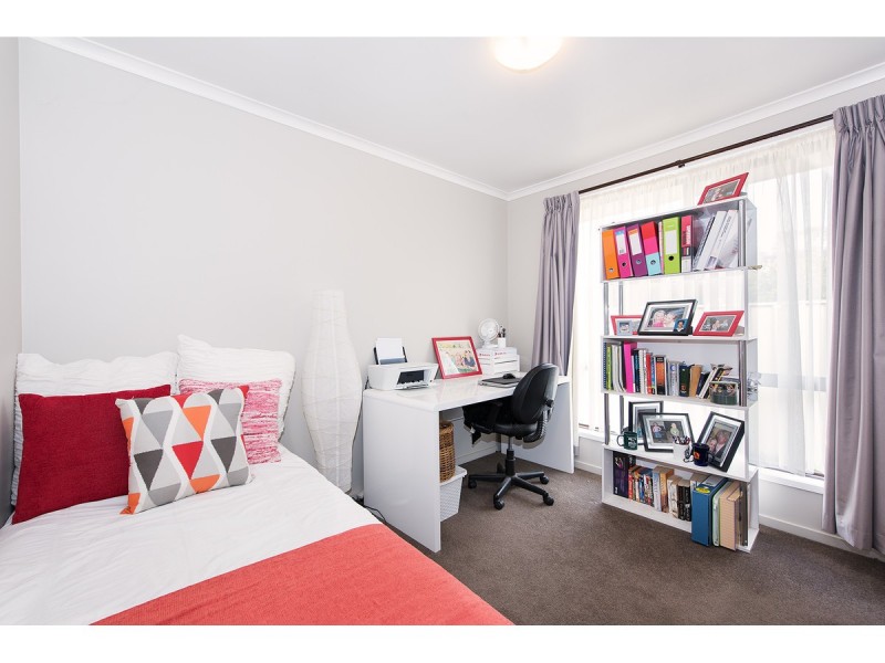 12 Decora Place, Thurgoona NSW 2640