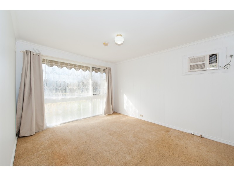 307 Sutherland Street, Lavington NSW 2641