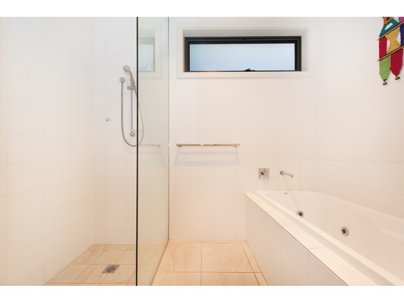 814 Golflinks Terrace, Albury NSW 2640