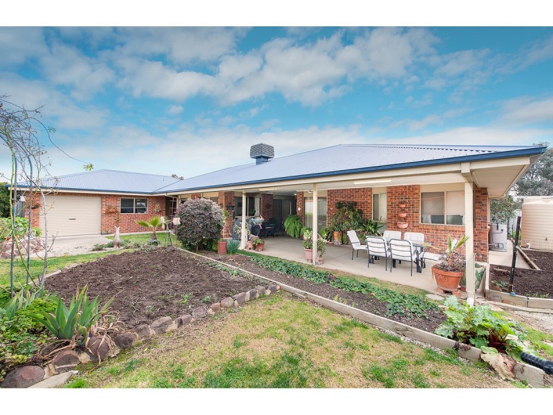 147 Newton Circuit, Thurgoona NSW 2640