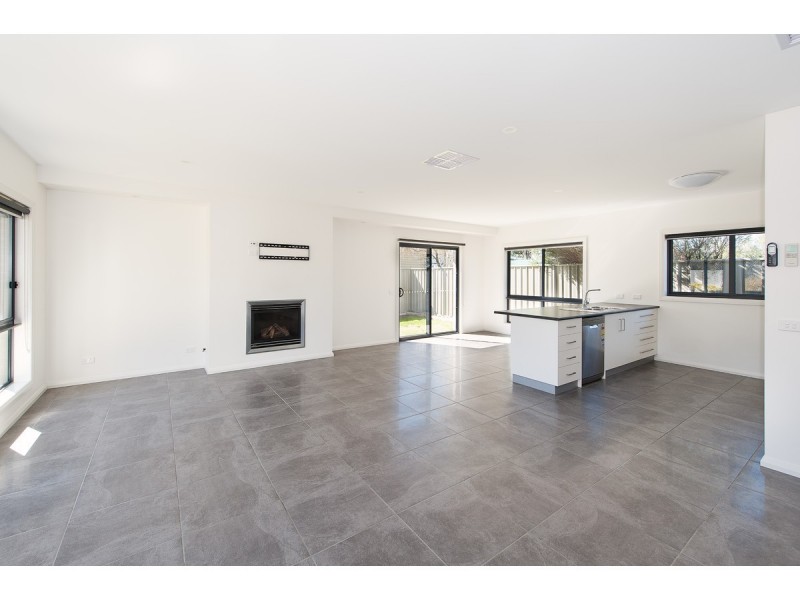 414 Harper Street, Lavington NSW 2641