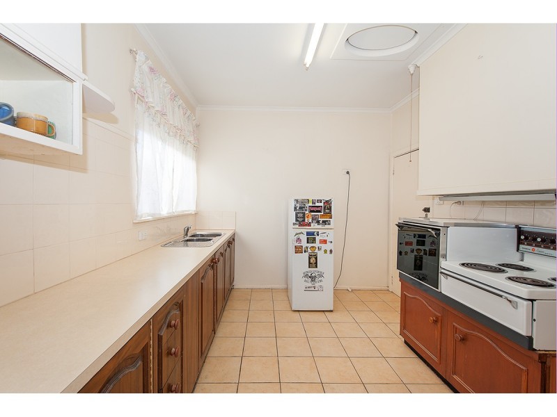 384 Urana Road, Lavington NSW 2641