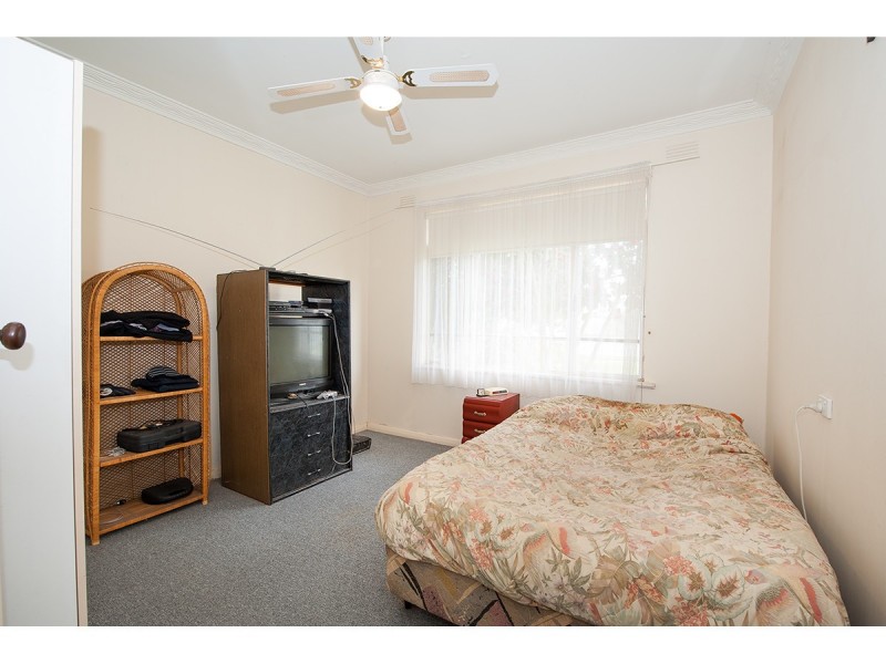 384 Urana Road, Lavington NSW 2641