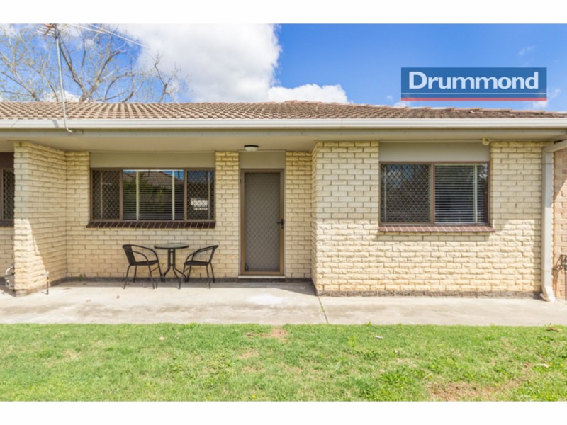 4/425 Urana Road, Lavington NSW 2641