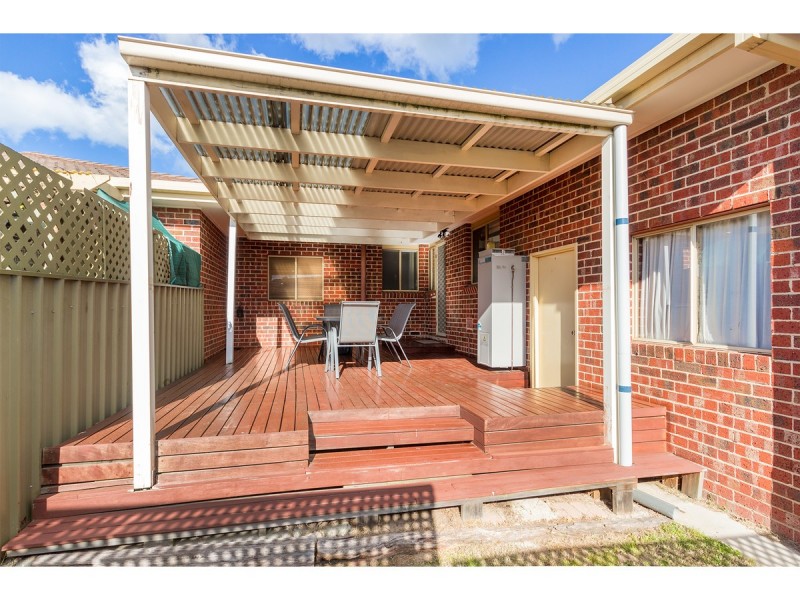 1/11 Mitta Grove, Lavington NSW 2641