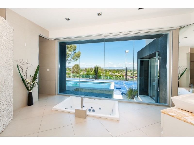 30 Mace Court, Glenroy NSW 2640