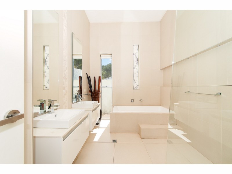 30 Mace Court, Glenroy NSW 2640