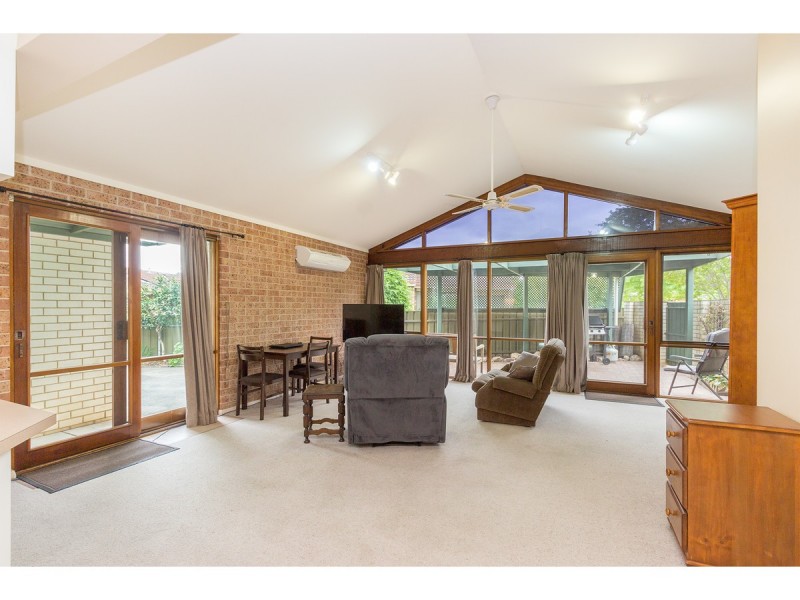 1/10 John Court, North Albury NSW 2640