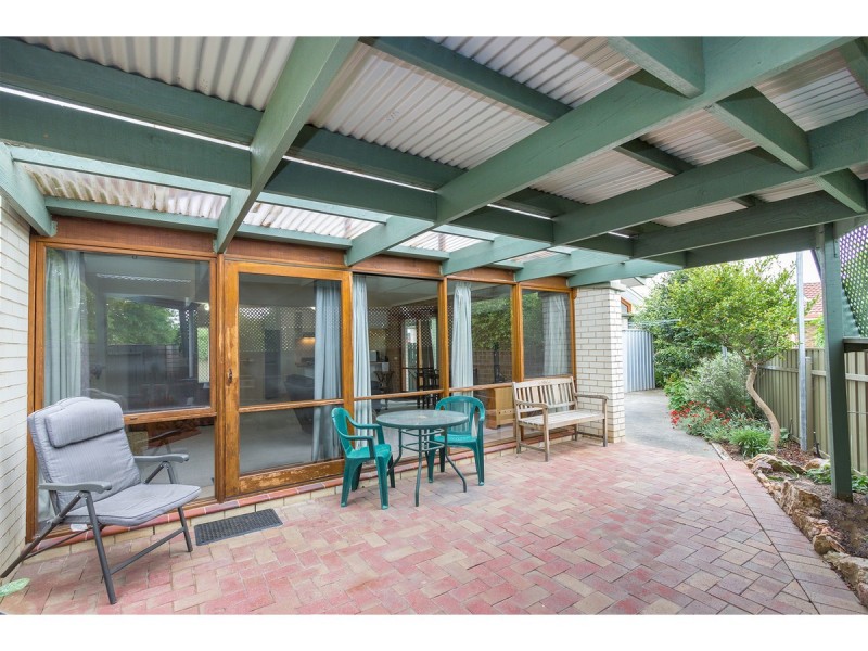 1/10 John Court, North Albury NSW 2640