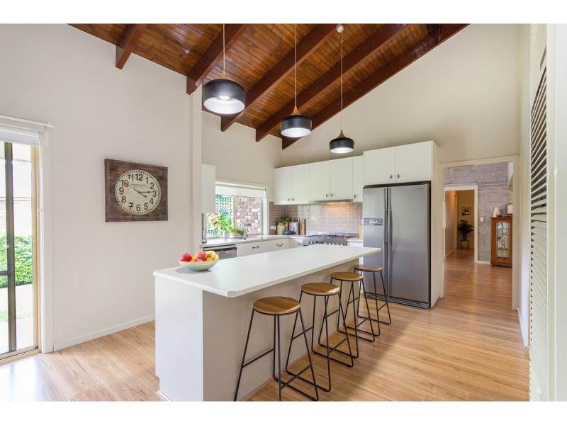 8 Watt Place, Lavington NSW 2641