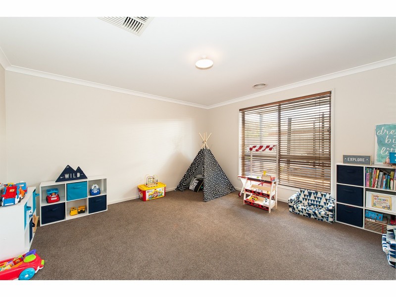 46 Oxford Drive, Thurgoona NSW 2640