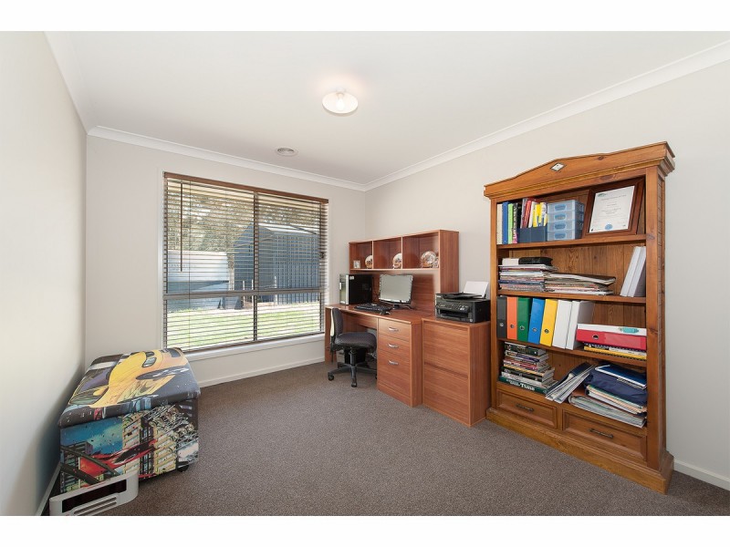 46 Oxford Drive, Thurgoona NSW 2640