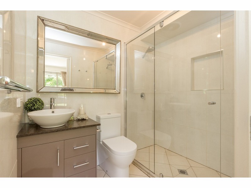 70 Mountford Crescent, East Albury NSW 2640