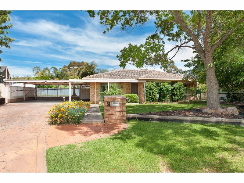 8 Cedar Court, Thurgoona NSW 2640