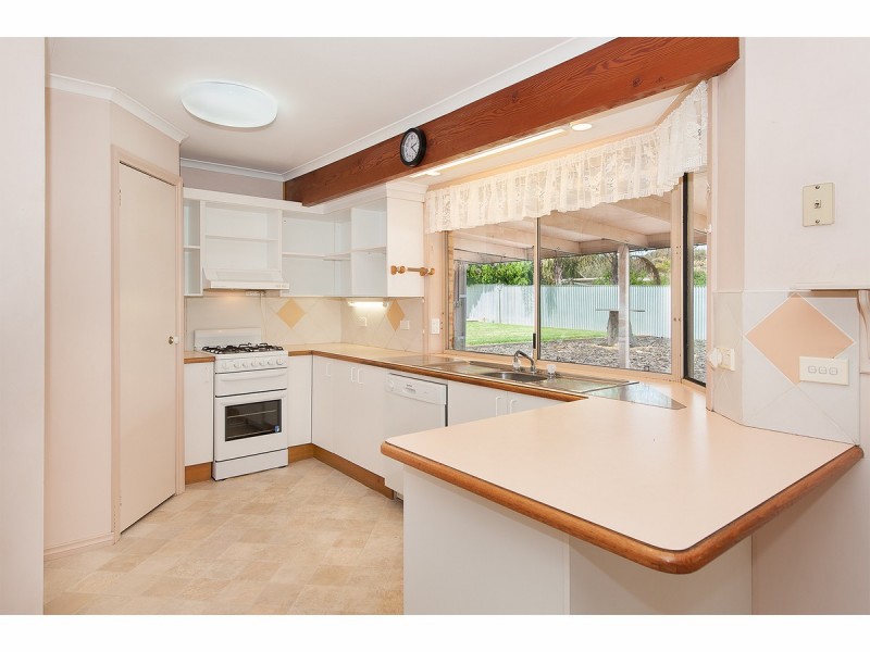 8 Cedar Court, Thurgoona NSW 2640