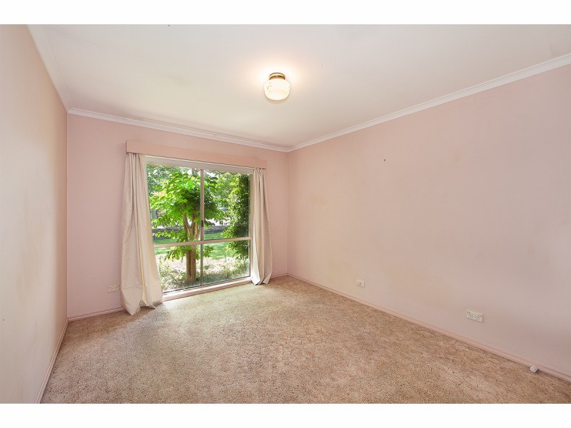 8 Cedar Court, Thurgoona NSW 2640