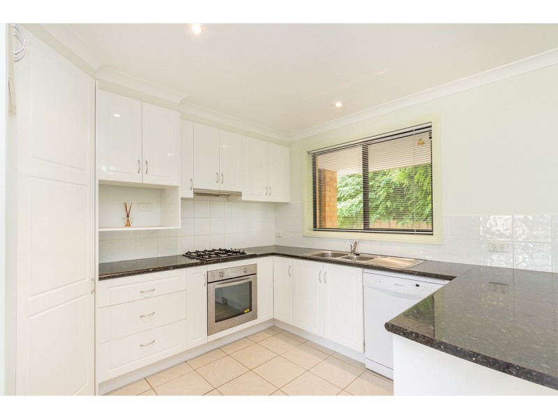 34 Briese Court, Thurgoona NSW 2640