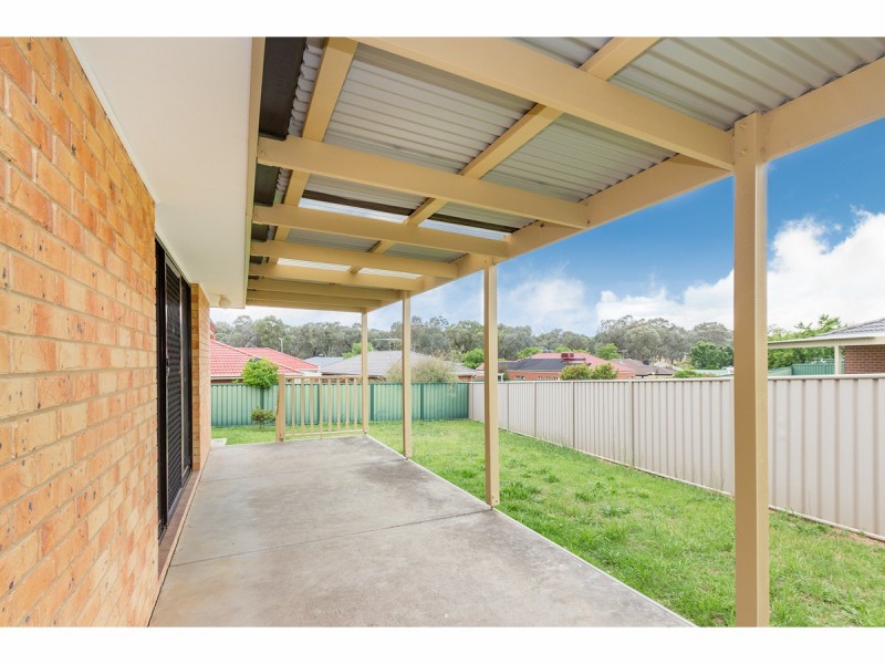 34 Briese Court, Thurgoona NSW 2640