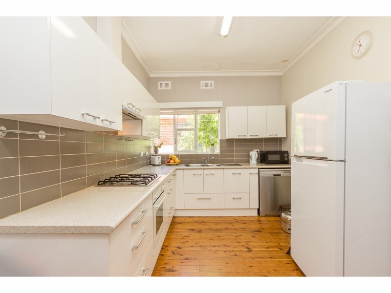 415 Olive Street, South Albury NSW 2640