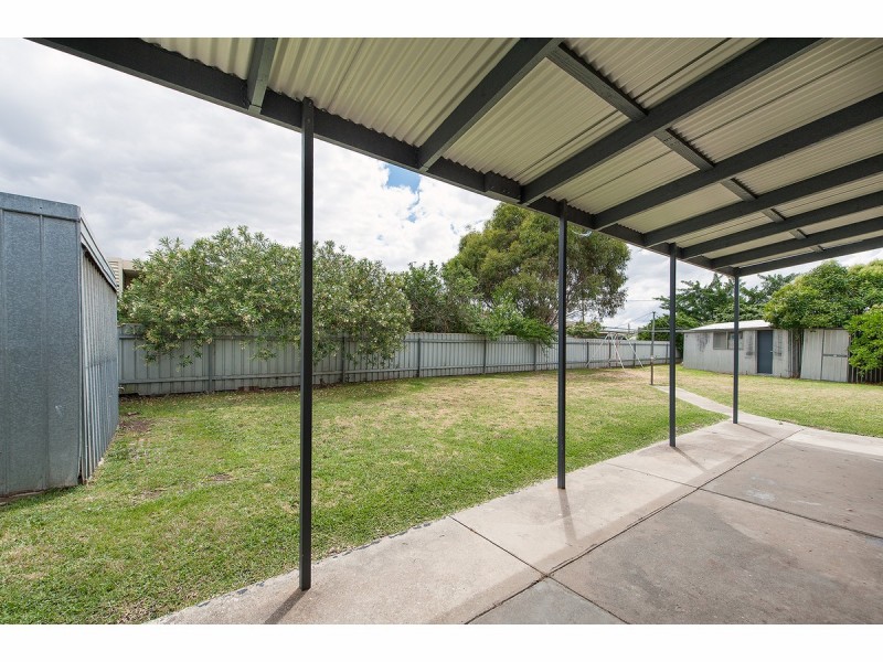 435 Davern Place, Lavington NSW 2641