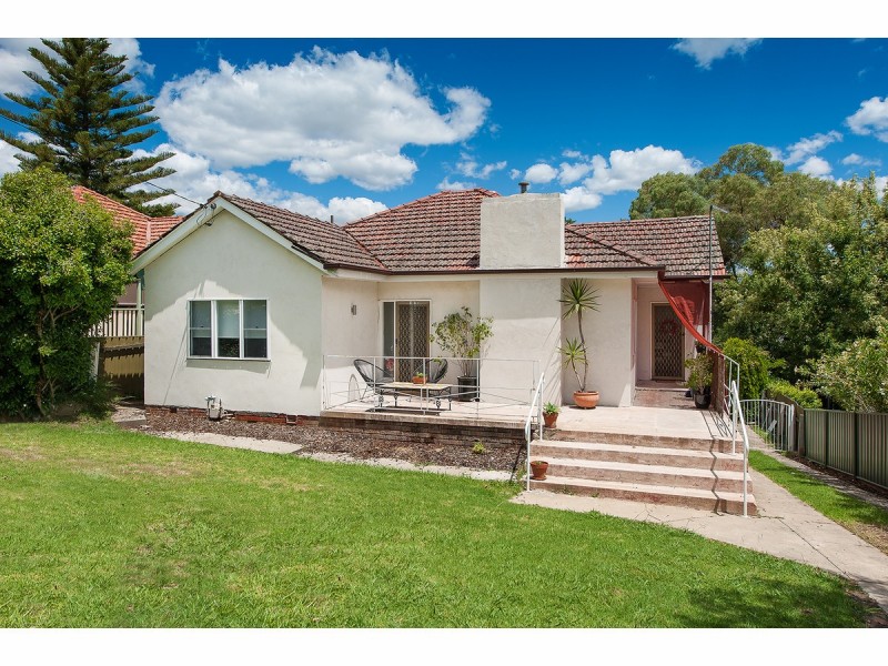 233 Bernhardt Street, East Albury NSW 2640