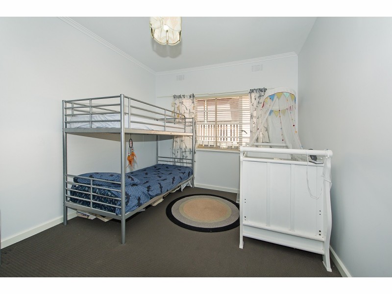 233 Bernhardt Street, East Albury NSW 2640