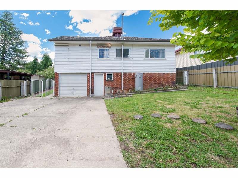 233 Bernhardt Street, East Albury NSW 2640