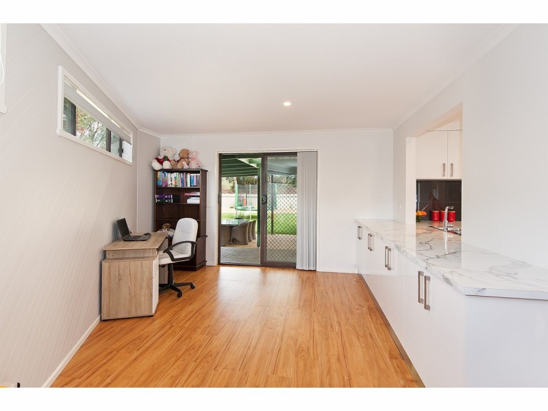 19 Lacebark Court, Thurgoona NSW 2640