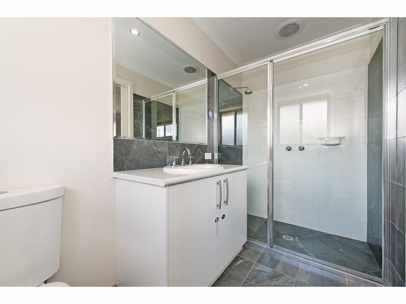 24 Friarbird Way, Thurgoona NSW 2640