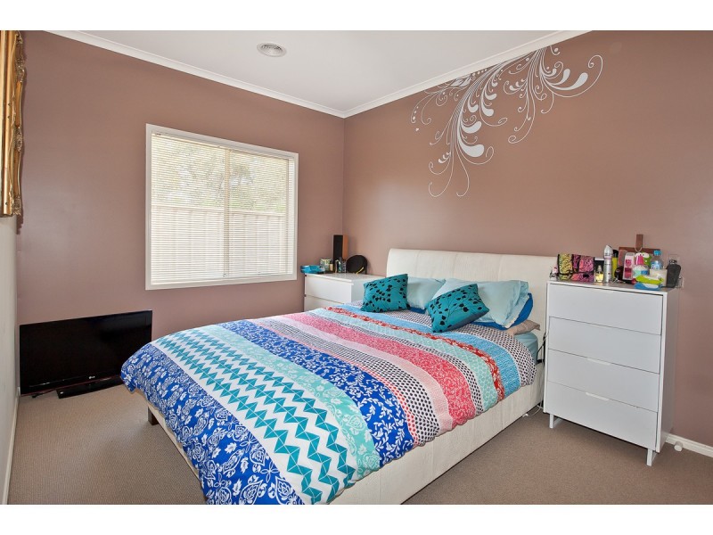 128 Dryandra Way, Thurgoona NSW 2640