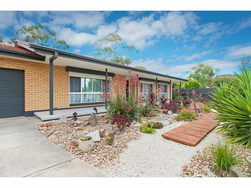 132 Howard Court, Howlong NSW 2643