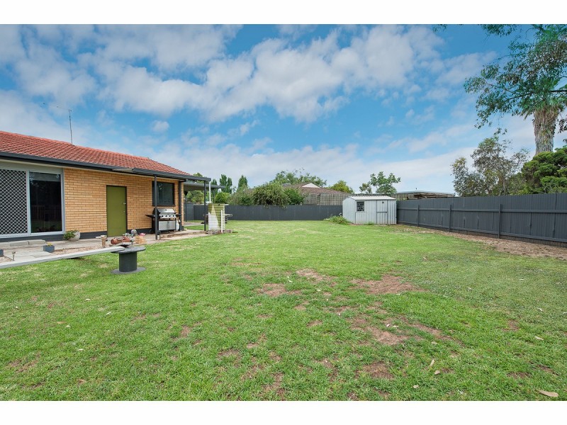 132 Howard Court, Howlong NSW 2643