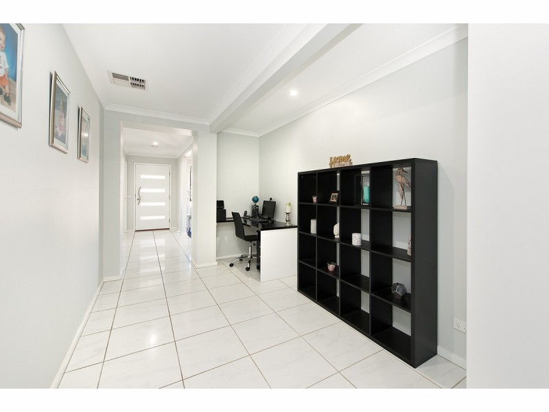 57 Lawson Circuit, Lavington NSW 2641