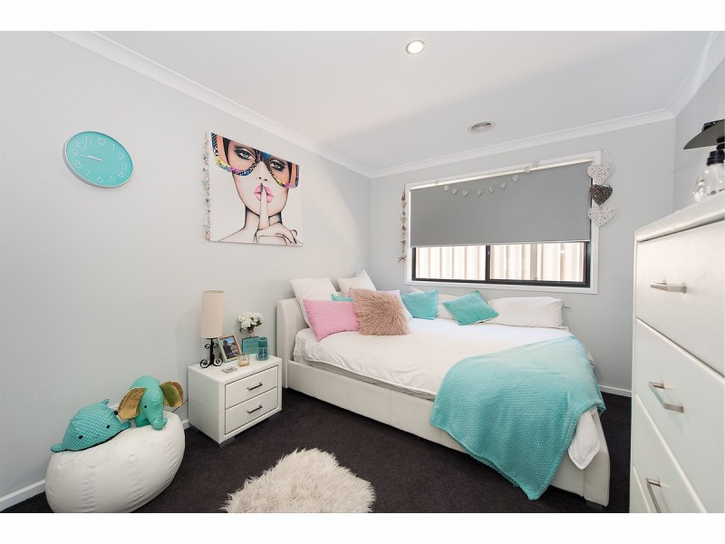 57 Lawson Circuit, Lavington NSW 2641