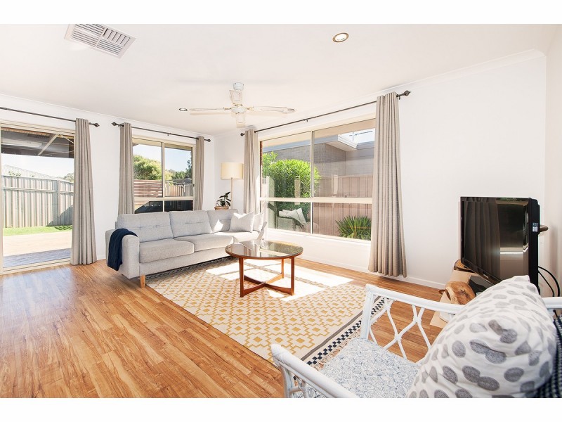 12 Stringybark Court, Thurgoona NSW 2640