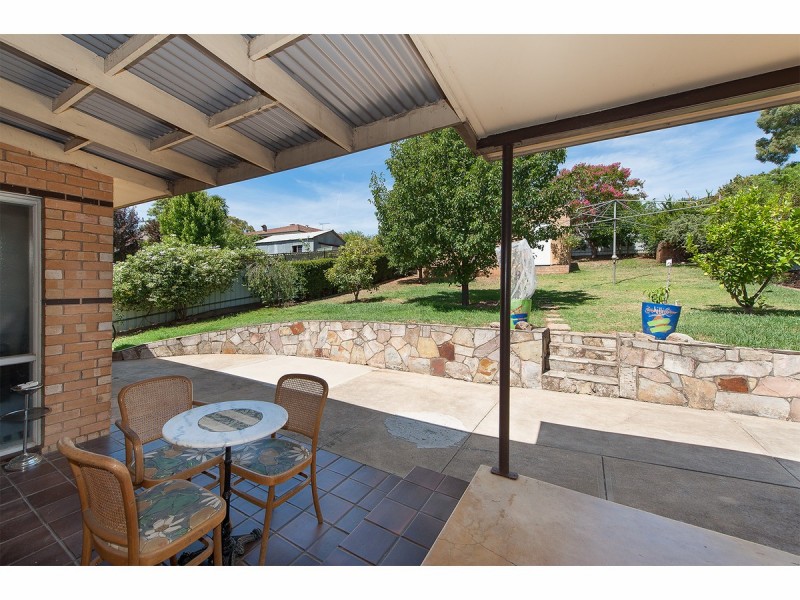 612 Schubach Street, East Albury NSW 2640