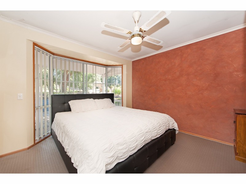 62 St Andrews Circuit, Thurgoona NSW 2640