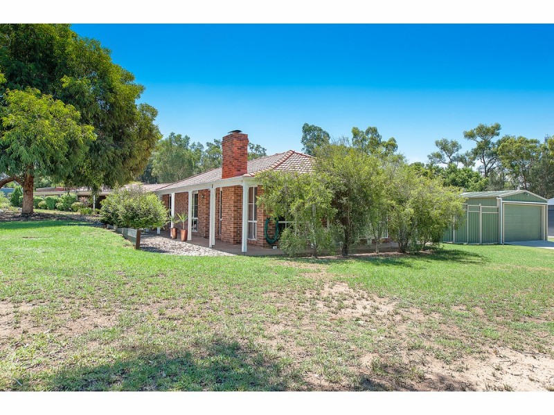 62 St Andrews Circuit, Thurgoona NSW 2640