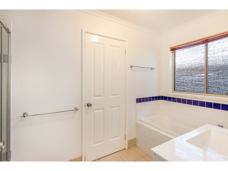 1/17 Kurrajong Crescent, West Albury NSW 2640