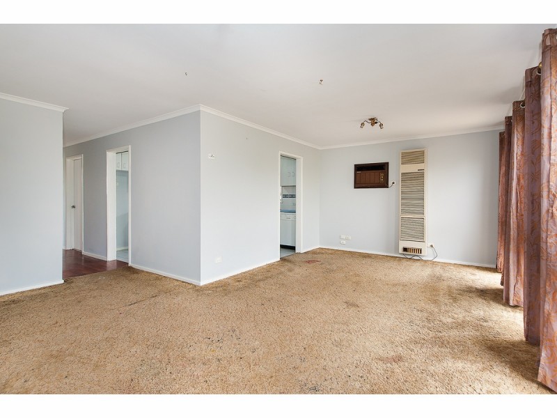 1 Renwick Court, Lavington NSW 2641