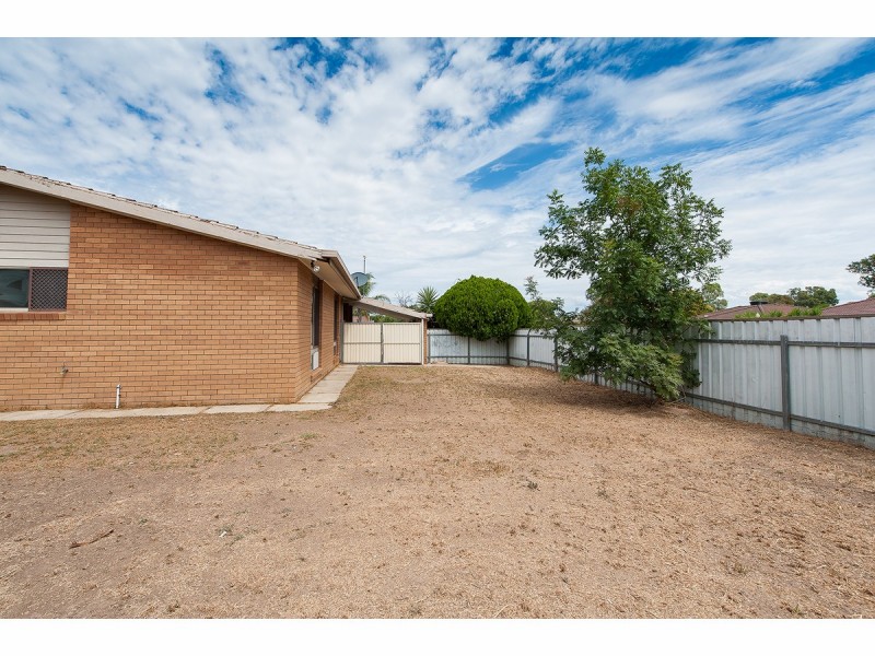 1 Renwick Court, Lavington NSW 2641