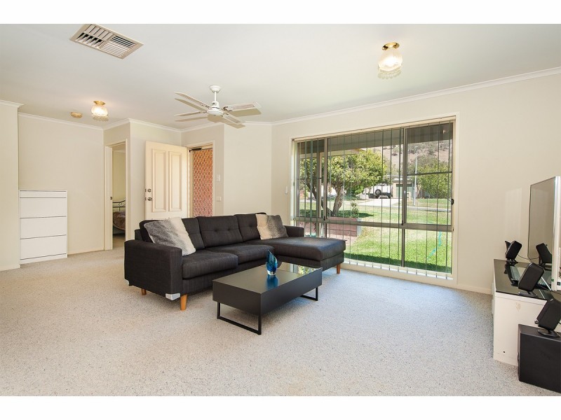 5 Hogan Court, West Wodonga VIC 3690