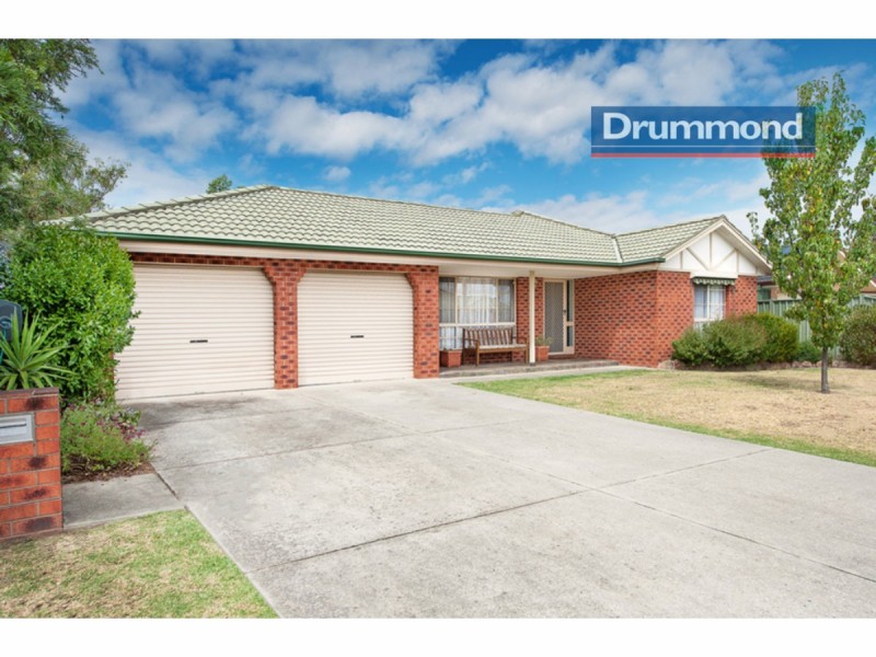 336 Shirleen Crescent, Lavington NSW 2641