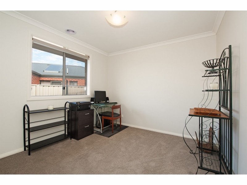 17 Blackburn Close, Wodonga VIC 3690