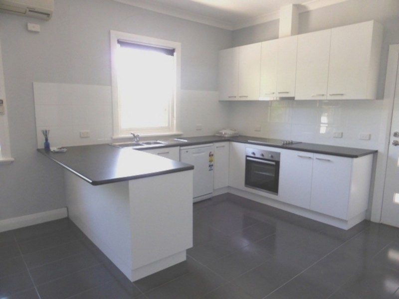 409 Olive Street, South Albury NSW 2640