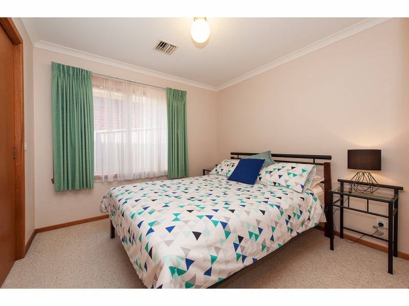 1 – 2/12 Willern Court, East Albury NSW 2640