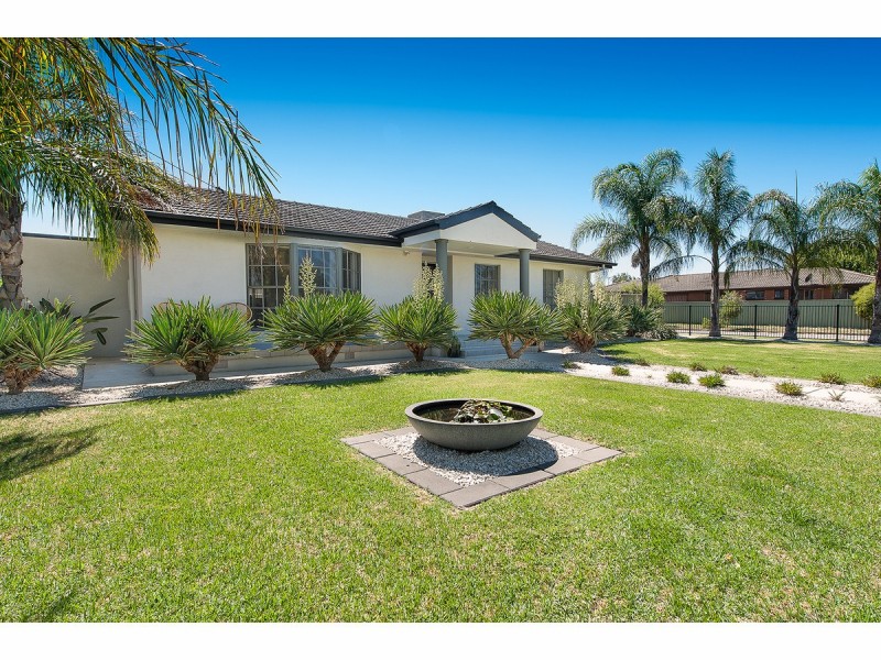 392 Kaylock Road, Lavington NSW 2641