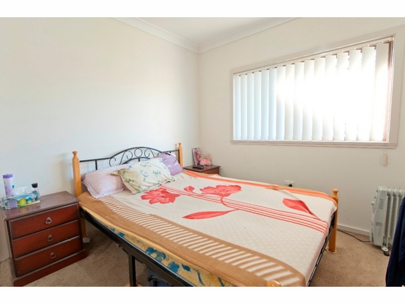 2-4/425 Urana Road, Lavington NSW 2641